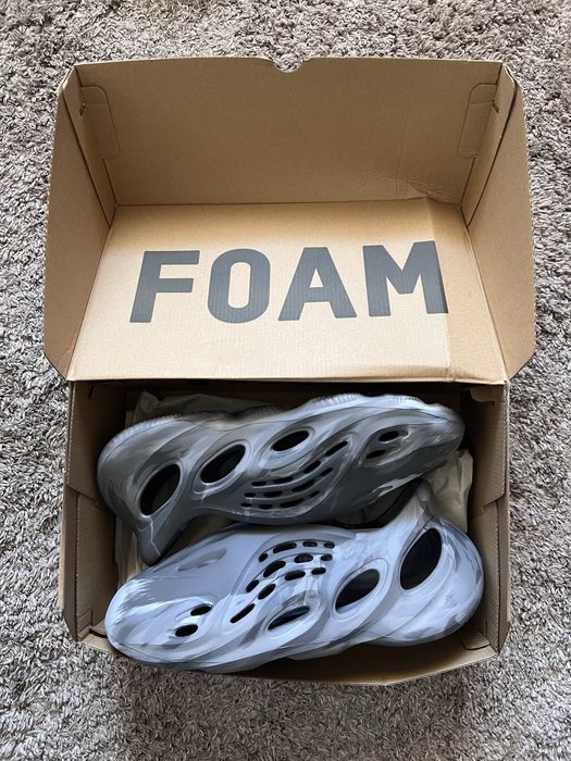 Adidas Yeezy Foam RNNR MX Granite 46