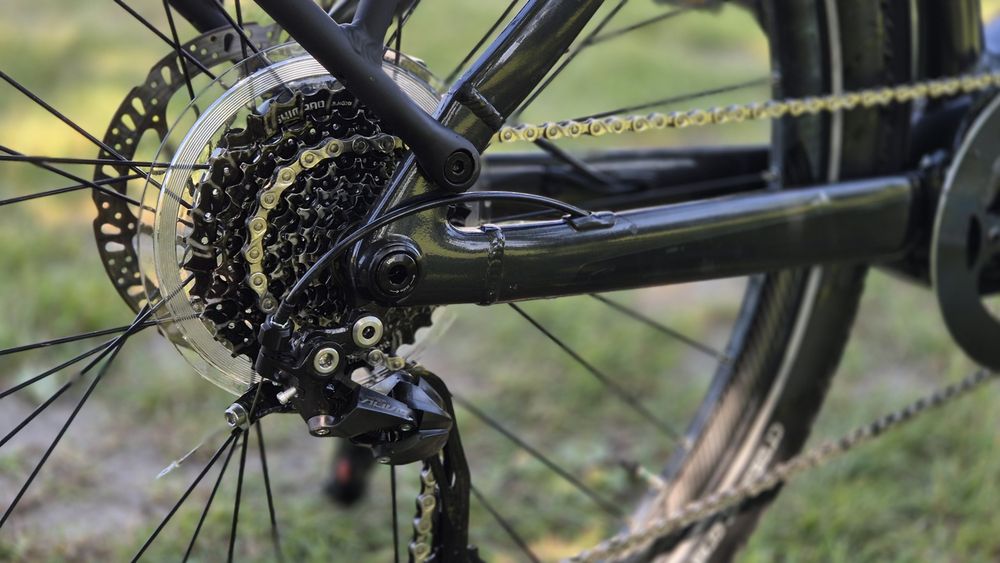 Rower elektryczny Giant Explore E+2