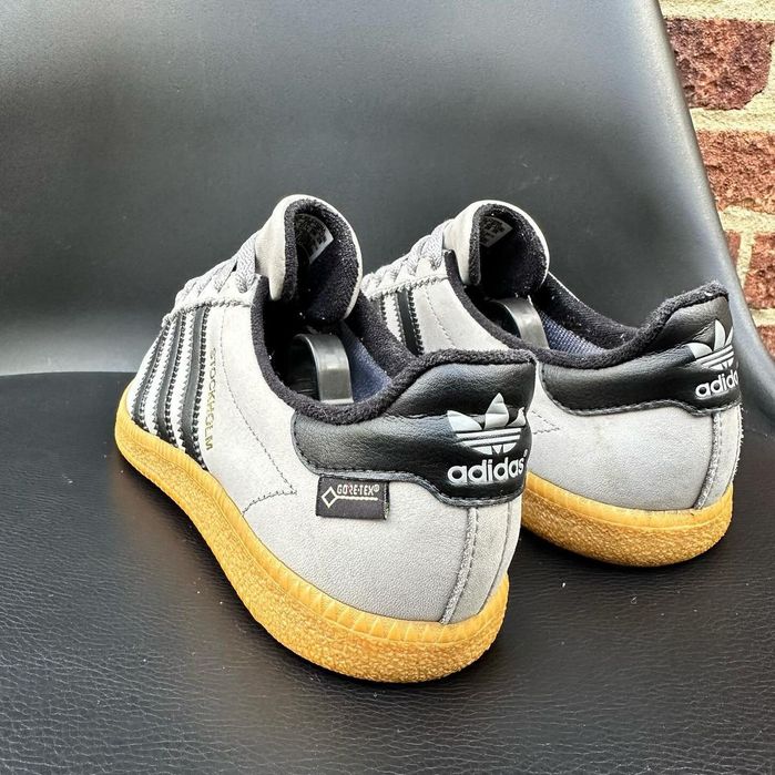 Adidas stockholm: 2 500 грн. - Кроссовки для города Ильинцы на Olx