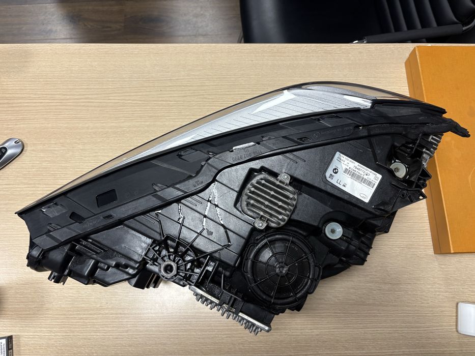 Фара LED BMW G11 G12