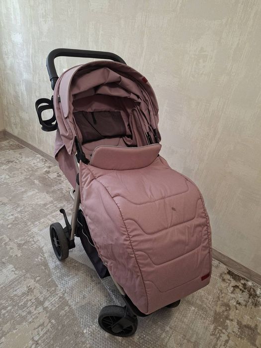 Продам коляску Carrello Echo прогулянкову б/у