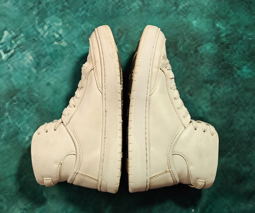 Superdry 38 - High Top Cream – minimalistyczne sneakersy premium - Idealne