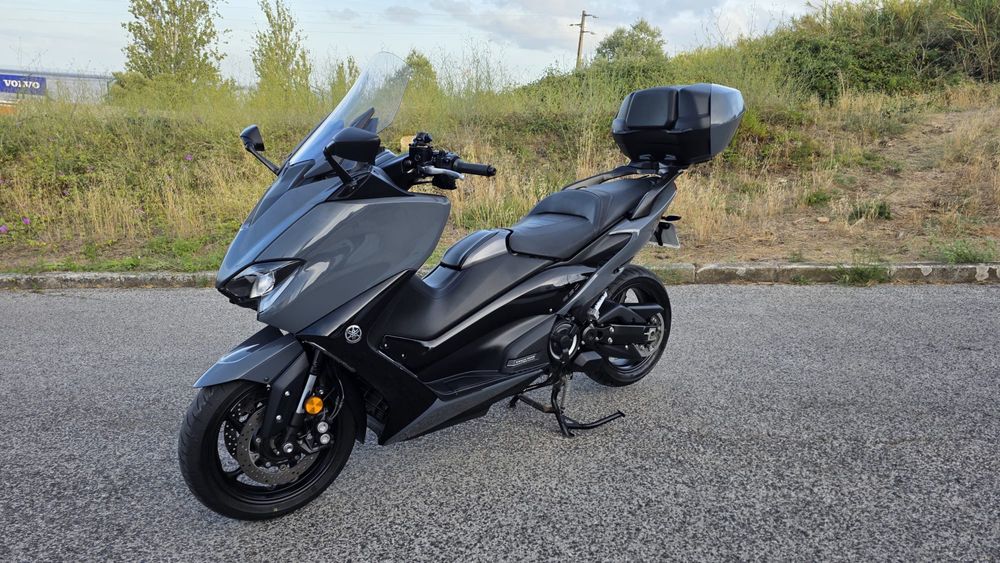 Tmax 560 dx 2021