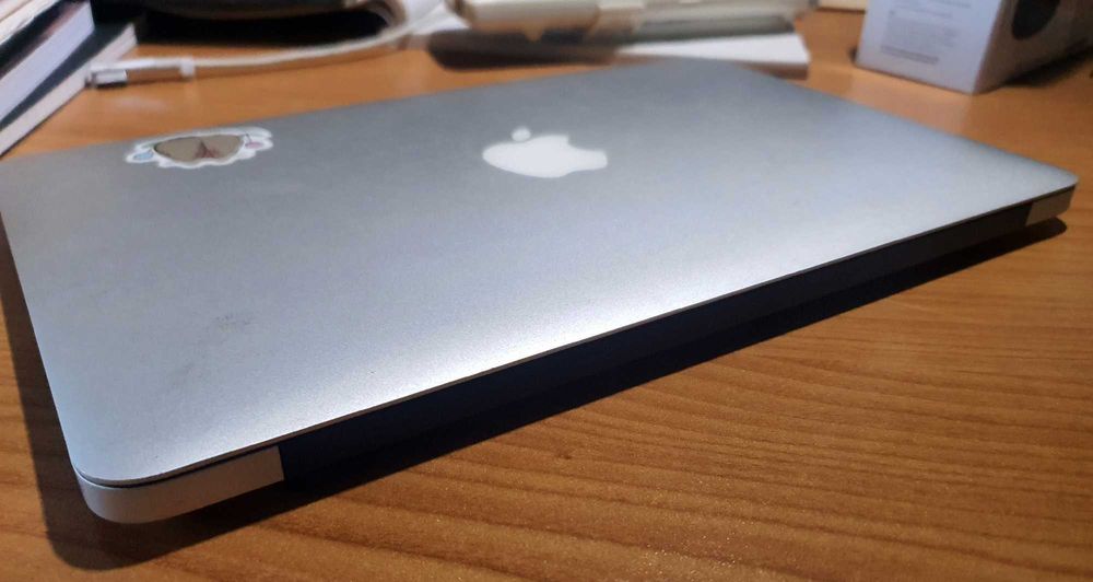 Macbook Air 11" 2010