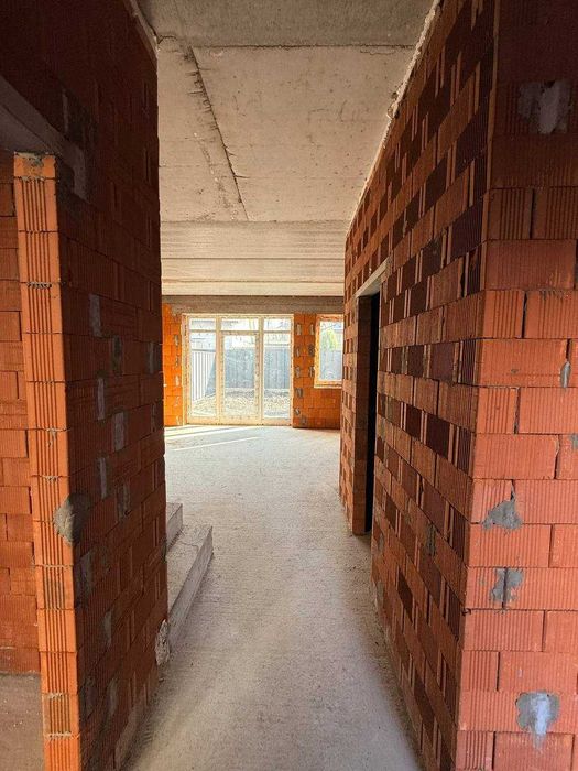 Таунхаус в центрі Ірпеня з газом та центральними комунікаціями