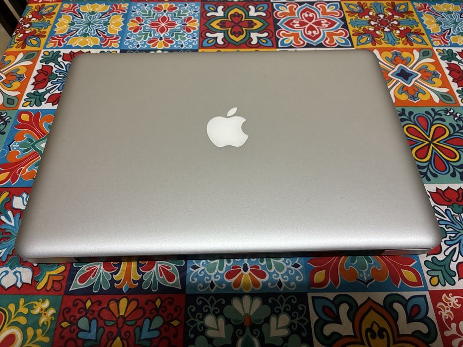 Apple MacBook Pro 13”