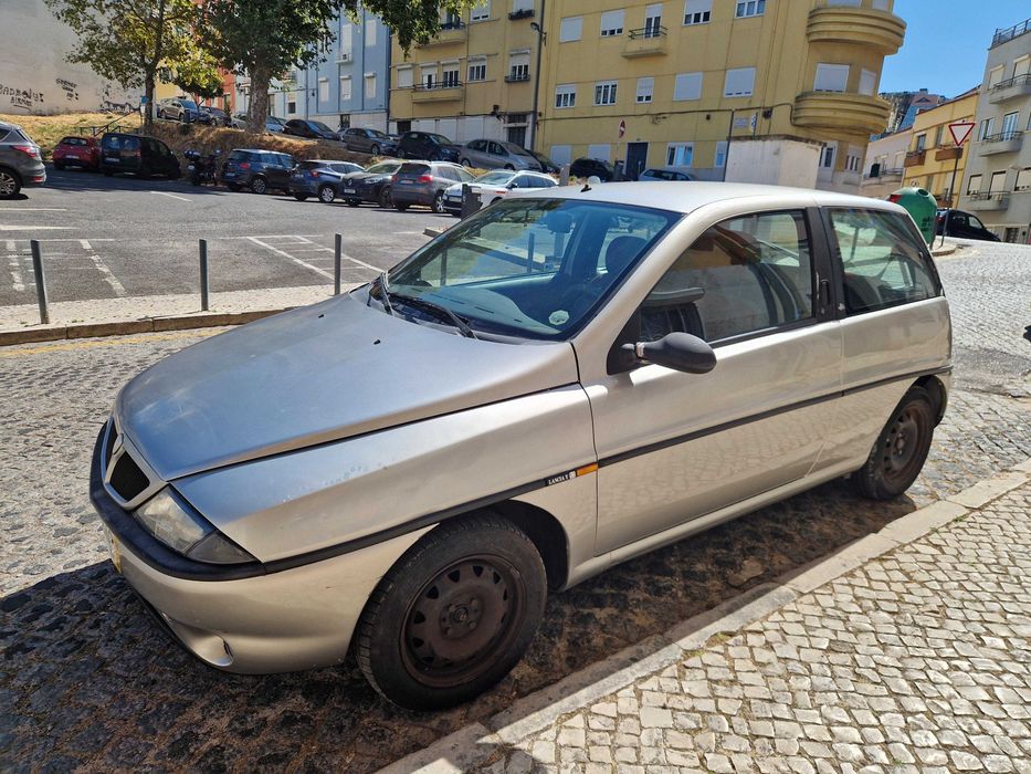 Lancia Y 1.2 gasolina 1999