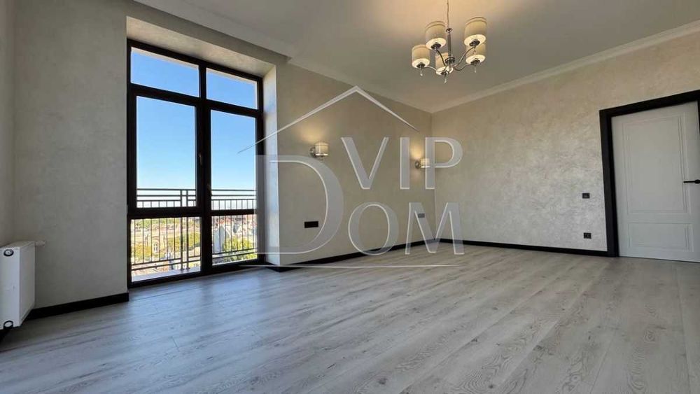 ПРОДАМ квартиру СВОЁ ОТОПЛЕНИЕ кирпичный, клубный дом Базарная улица