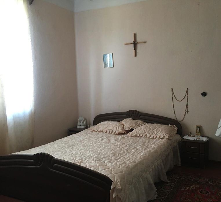 Продаж будинку на Центральній вулиці