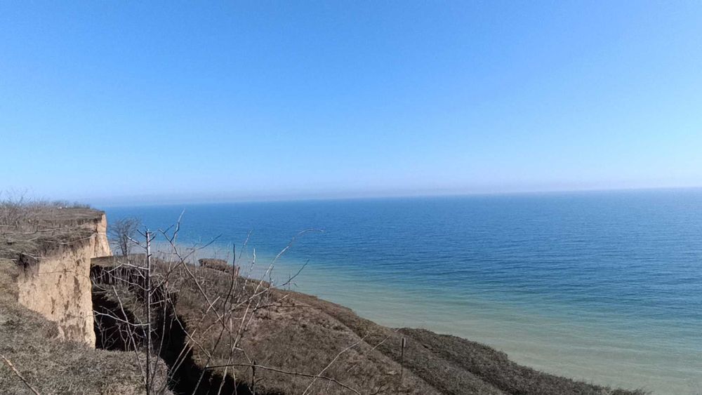 Продам ділянку з дачним будинком с.Санжійка