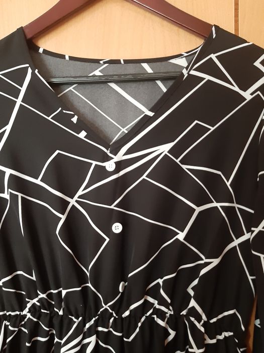 Vestido NOVO comprido preto e branco