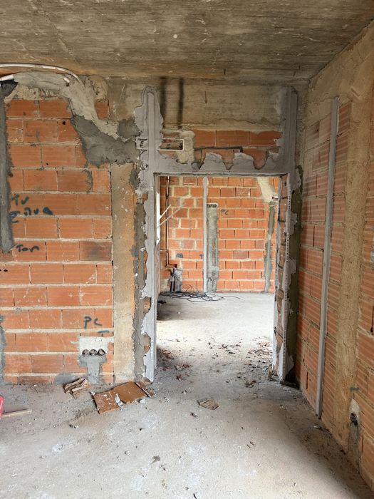 Faço trabalho de ESTUQUE em geral ! Estuque projetado !