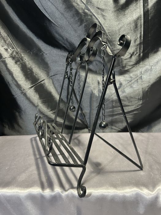 Stojak na Książkę Czarny, Kuty, Rozkładany z Kulami na Łańcuszku