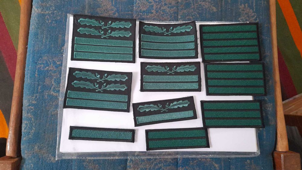 Нарукавние нашивки