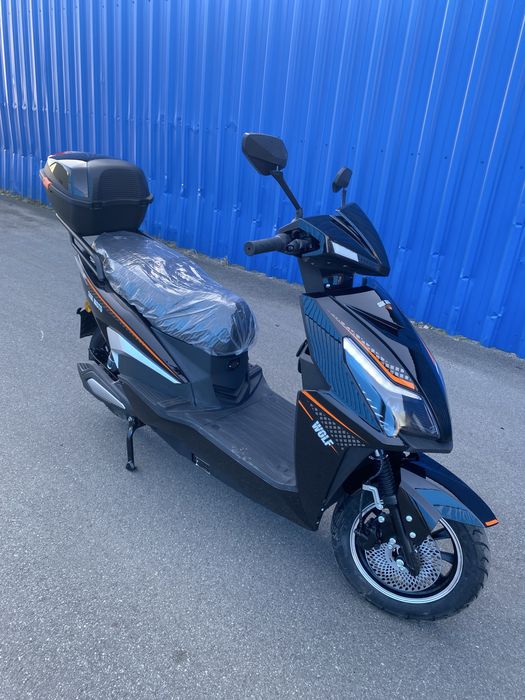 Електроскутер  SokMOTO WOLF 2.999кВт/графен