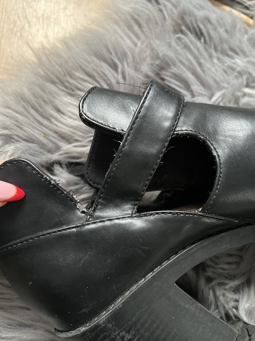 Pull & Bear buty botki czarne na platformie 39/40