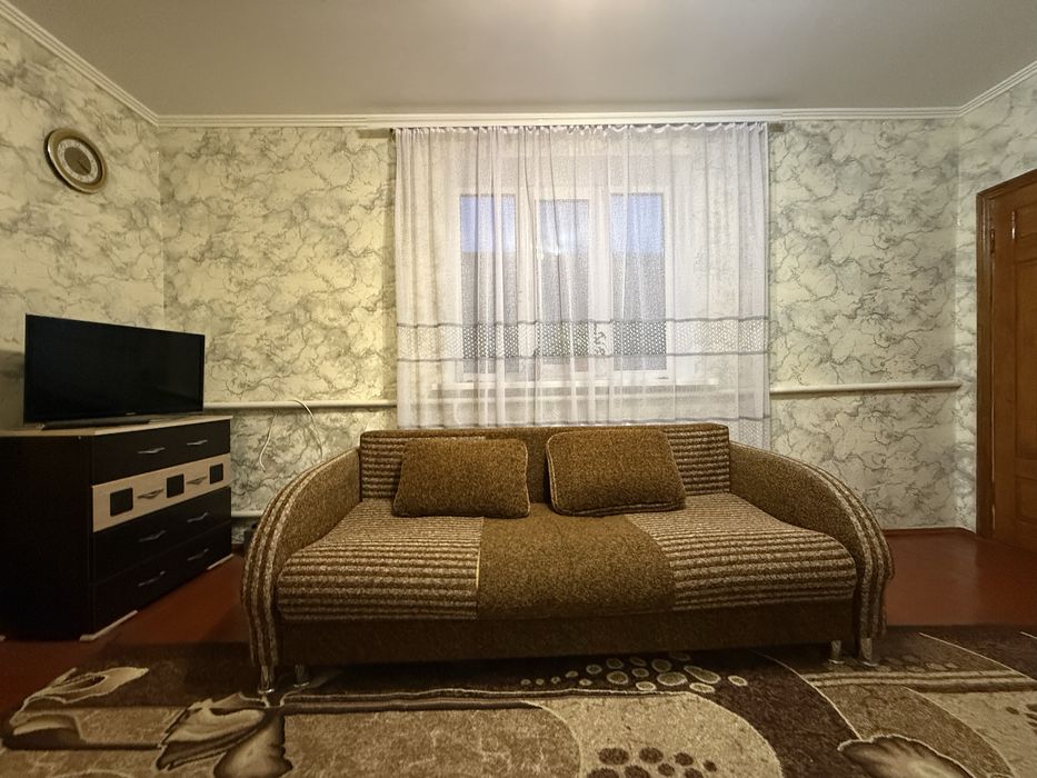 Продаж будинку та 8 соток землі біля Вінниці | с. Майдан Чапельський