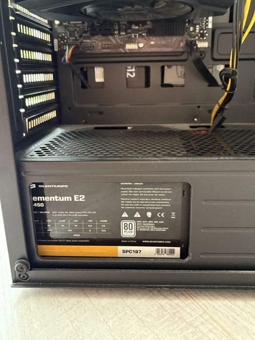 Sprzedam komputer gtx1650 phoenix  Intel Core i3-10100F