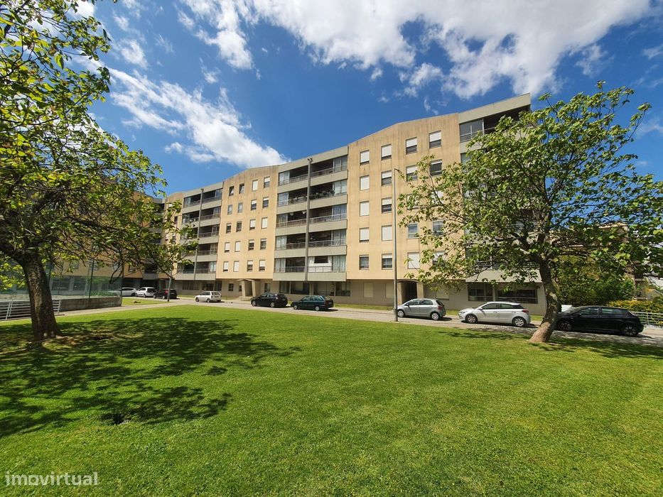 T2 Apartment in Vila Nova de Gaia, São Pedro da Afurada
