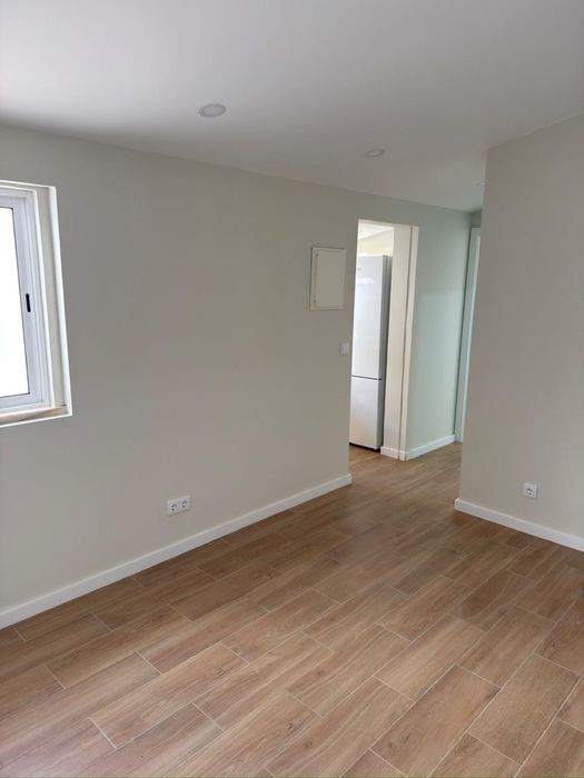 Arrenda-se T1 em Caparide