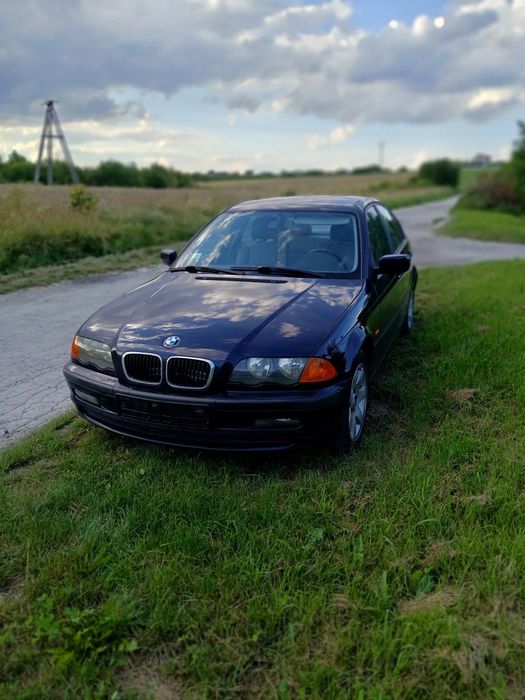 BMW Seria 3 1895 cm3 118 Km BMW E46 318i + Lpg