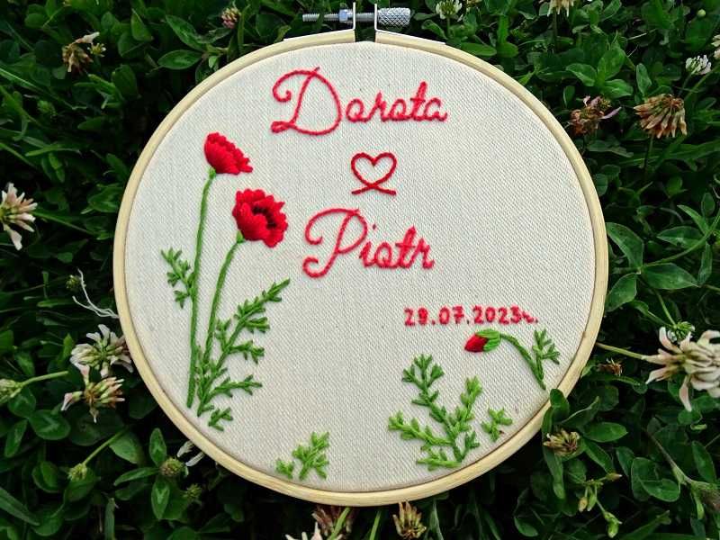 Ręcznie haftowane maki - prezent na ślub, pamiątka ślubu Podziękowanie