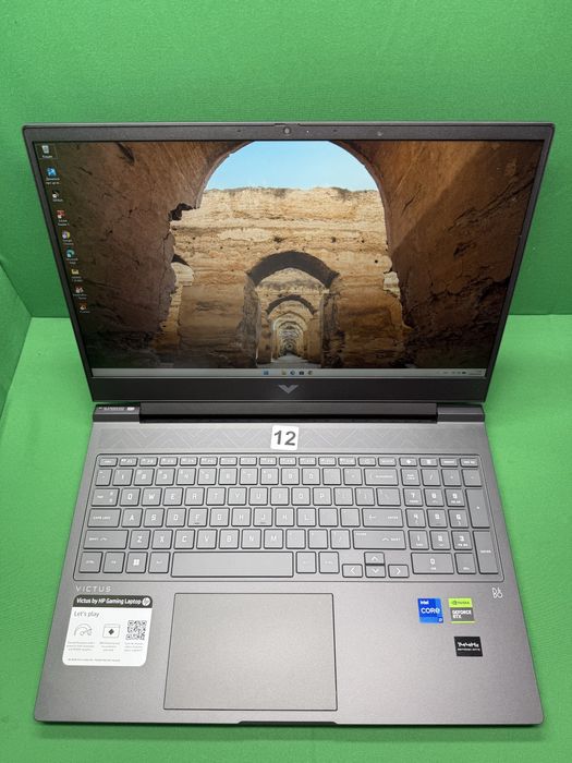HP Victus 16-r0xxx / i7-13700HX 16 ядер і 24 потока / RTX 4060 8 Gb 120W / 16GB / 1TB / 144Hz