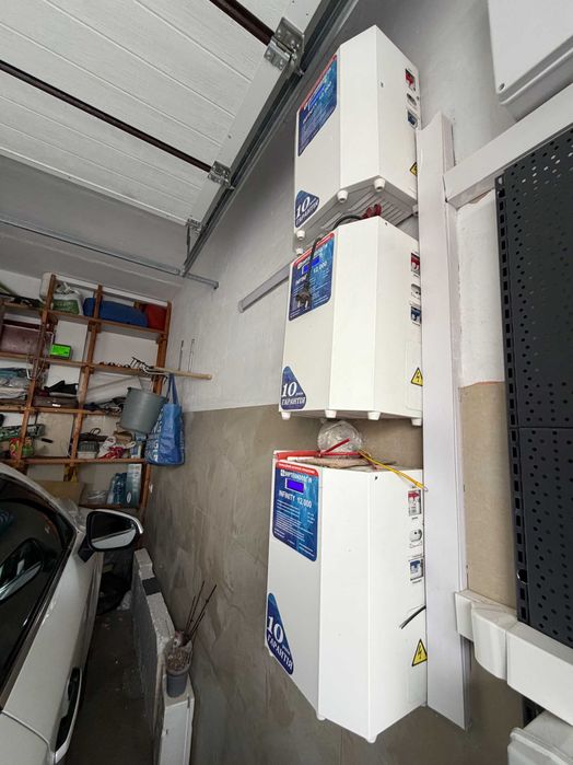 Продам укомплектований котедж з якісним ремонтом.