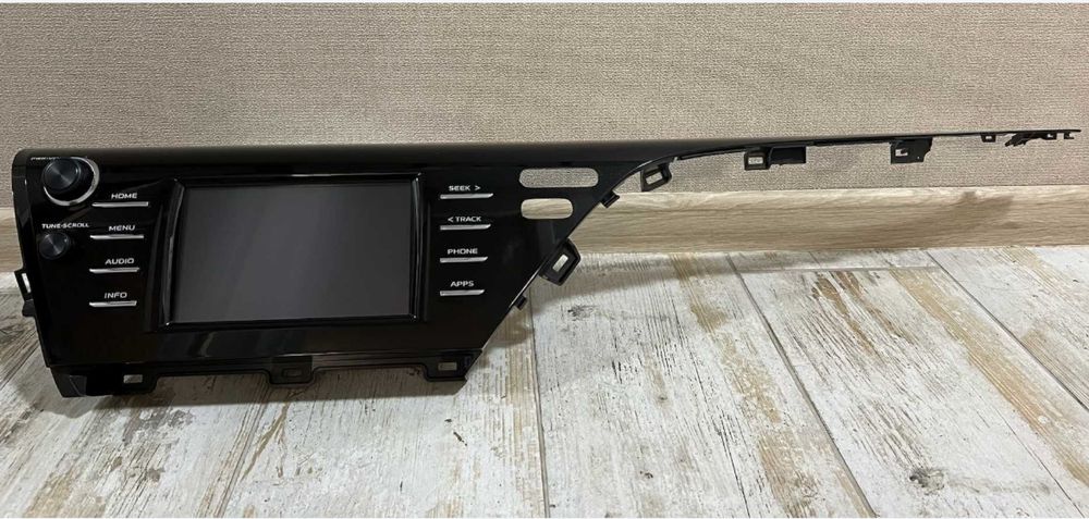 Магнітола , монітор на Camry 70  тойота камрі ,Toyota Camry