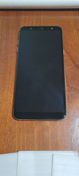 Samsung Galaxy A6+ 32GB + Capa + Películas