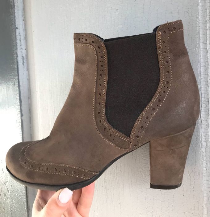 Замшеві черевики