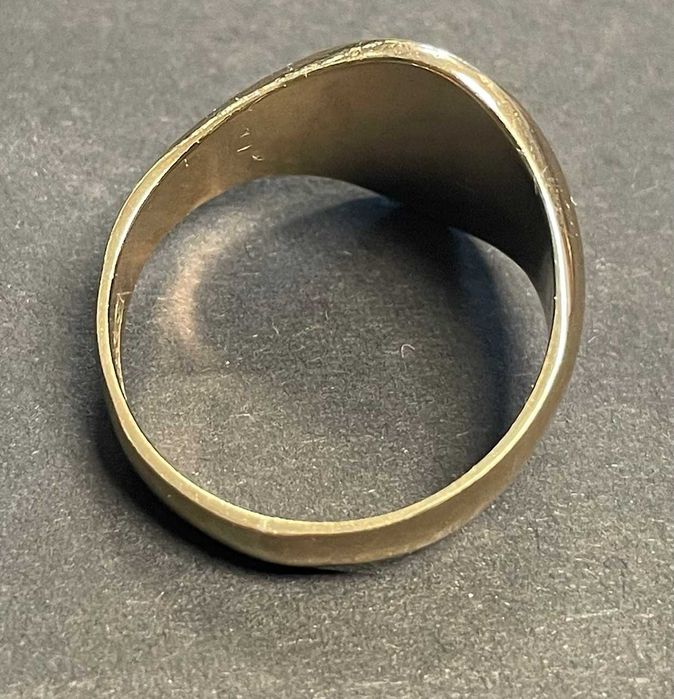 Złoty sygnet 9kt (375) 6,04 gram R21
