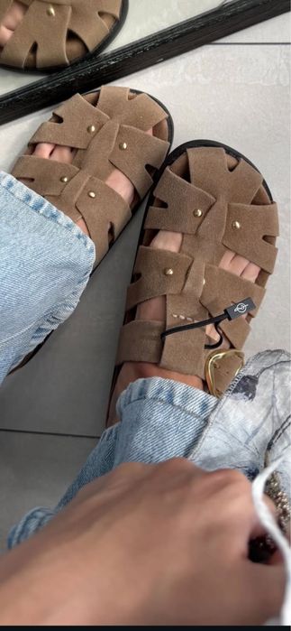 Босоніжки Stradivarius