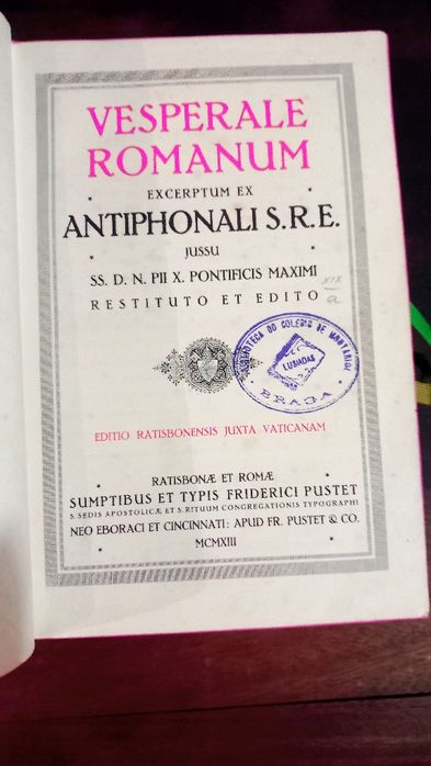 Vendo livro em muito bom estado