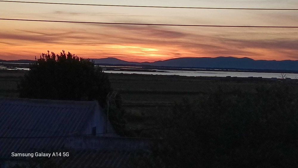 Alugo casa na carrasqueira comporta
