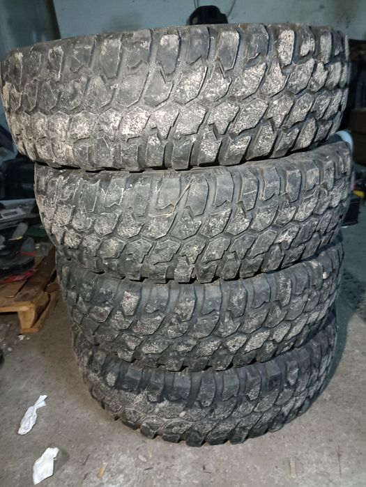 Резина болотная R16 235 / 85 AT внедорожная