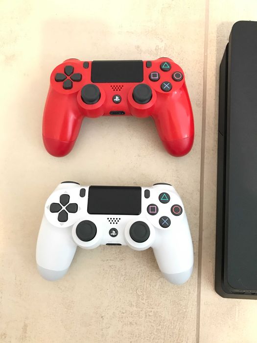 Ps4, Playstation 4, 2 pady, gra Fifa 23 [nowa pasta + termopady]