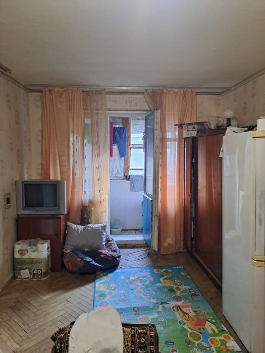Продажа2ком.кв45кв.м.Отрадный соломенский р-н.ул.Василенко12