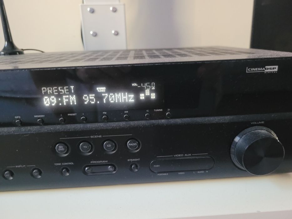 Yamaha Av RX V371 - amplificador/receiver