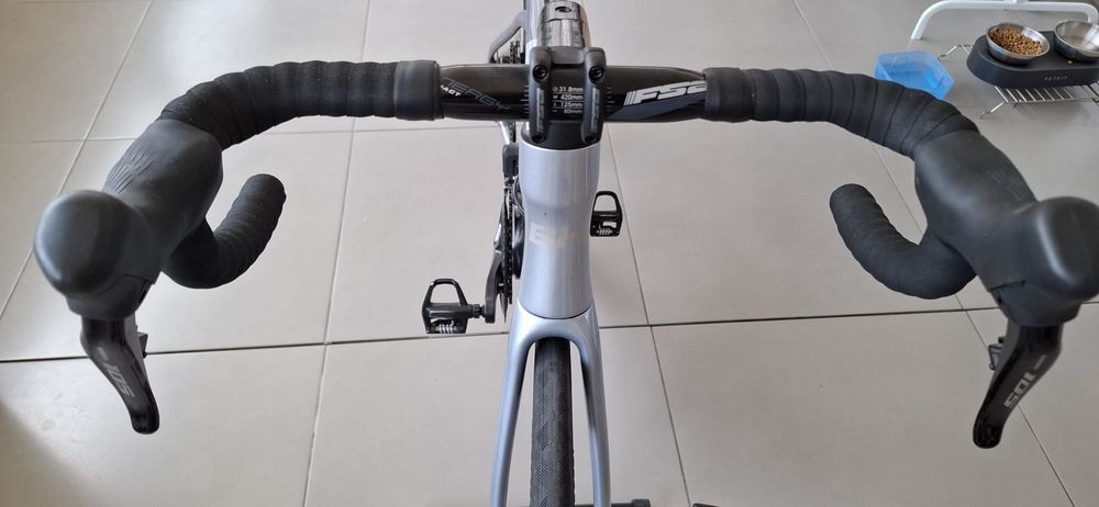 BH RS1 Carbono/ Shimano 105 Di 2 12v / Vision Team 35