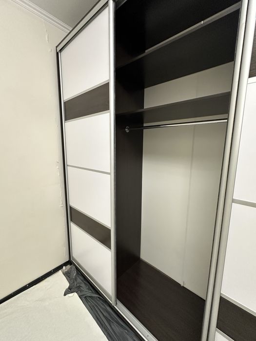 Шафа-купе три секції