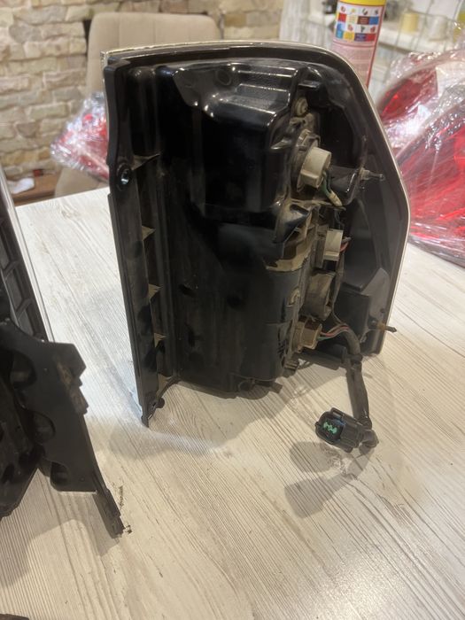 Фонарь стоп mitsubishi wagon 3 вагон 3