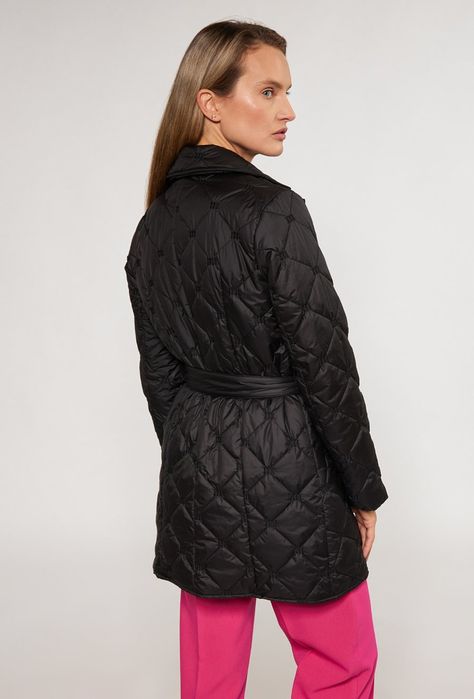 Pikowany płaszcz damski