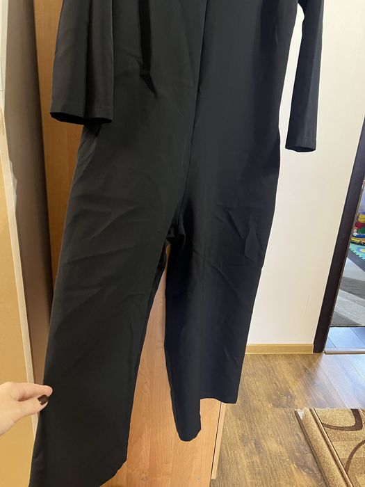 Комбінезон жіночій