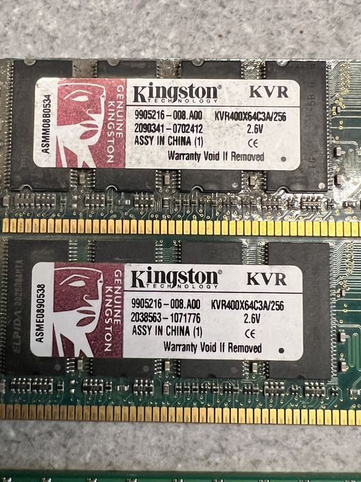 Pamięć RAM DDR Kingston 256MB KVR400X64C3A/256