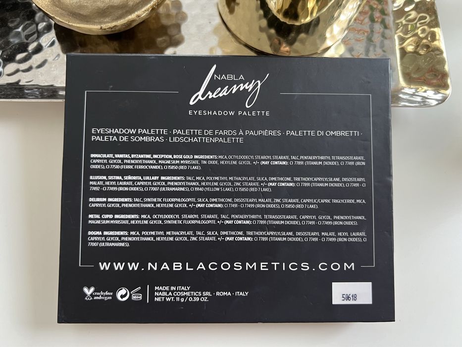 Paleta do oczu Nabla Dreamy Eyeshadow Palette
