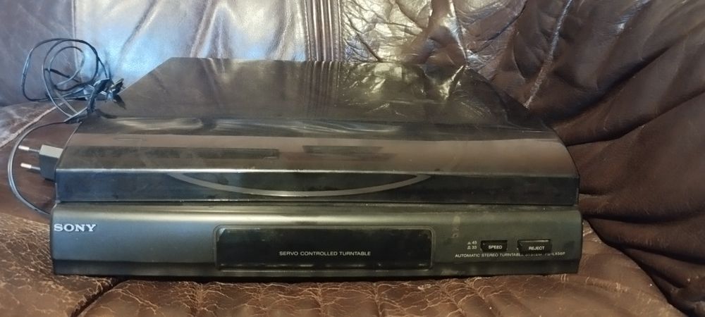 Gramofon Sony PS-LX56P