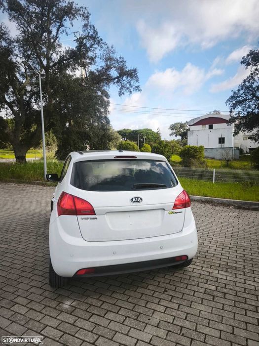 Kia Venga 1.4 CRDi TX ISG - Com Inspecção e Revisão Efectuada em Maio