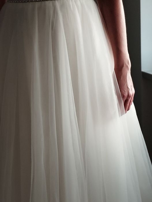 Piękna suknia ślubna księżniczka z gorsetem S/M kolor Ivory