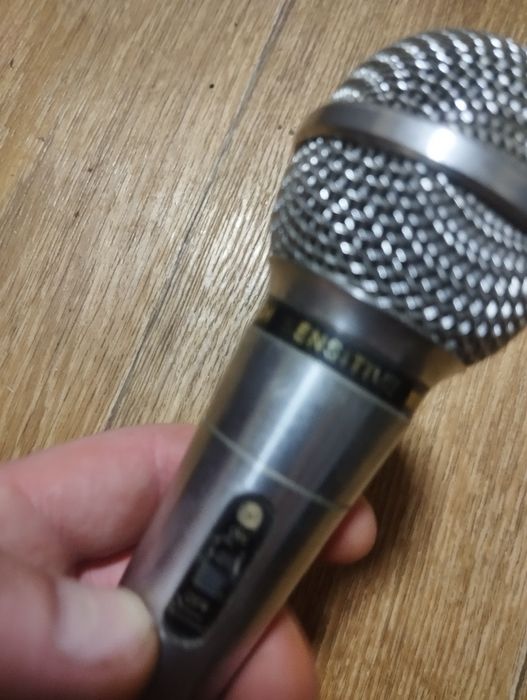 Мікрофон ручний вокальний High Sensitive AH59-01198E